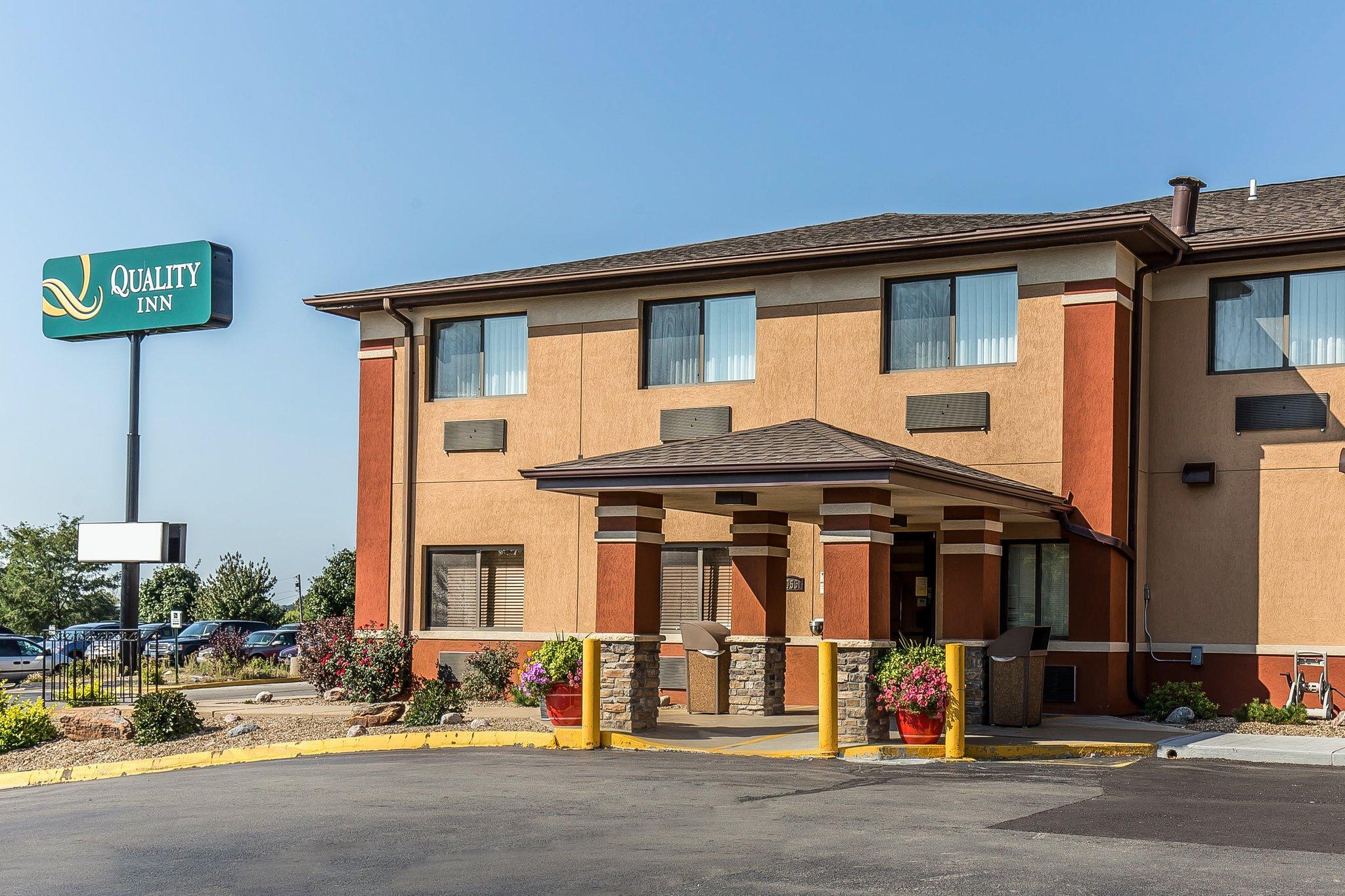 Quality Inn At Collins Road - Cedar Rapids Ngoại thất bức ảnh