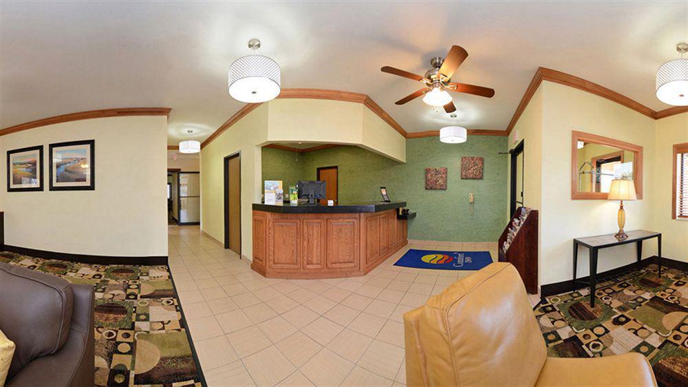 Quality Inn At Collins Road - Cedar Rapids Ngoại thất bức ảnh